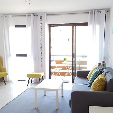 Grand Flat Los Cristianos